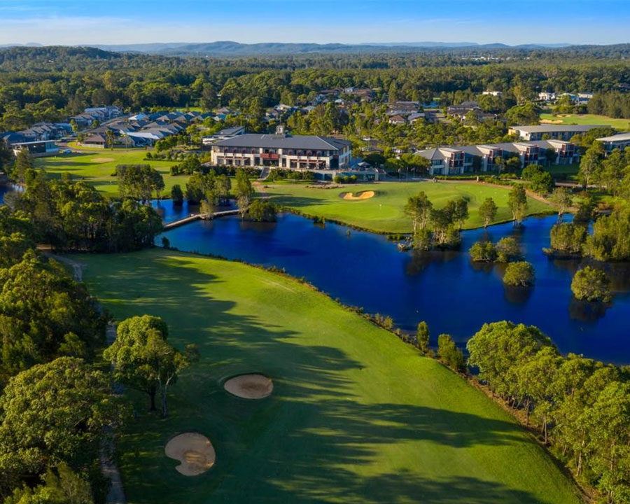 Kooindah Waters Golf Club Day Tour